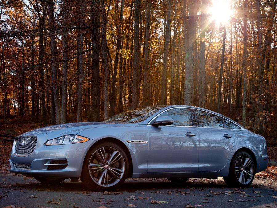  Jaguar XJ SS 2011 года  (US) (фото 28 из 33)